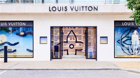 louis vuitton knokke openingsuren|shops in knokke heist.